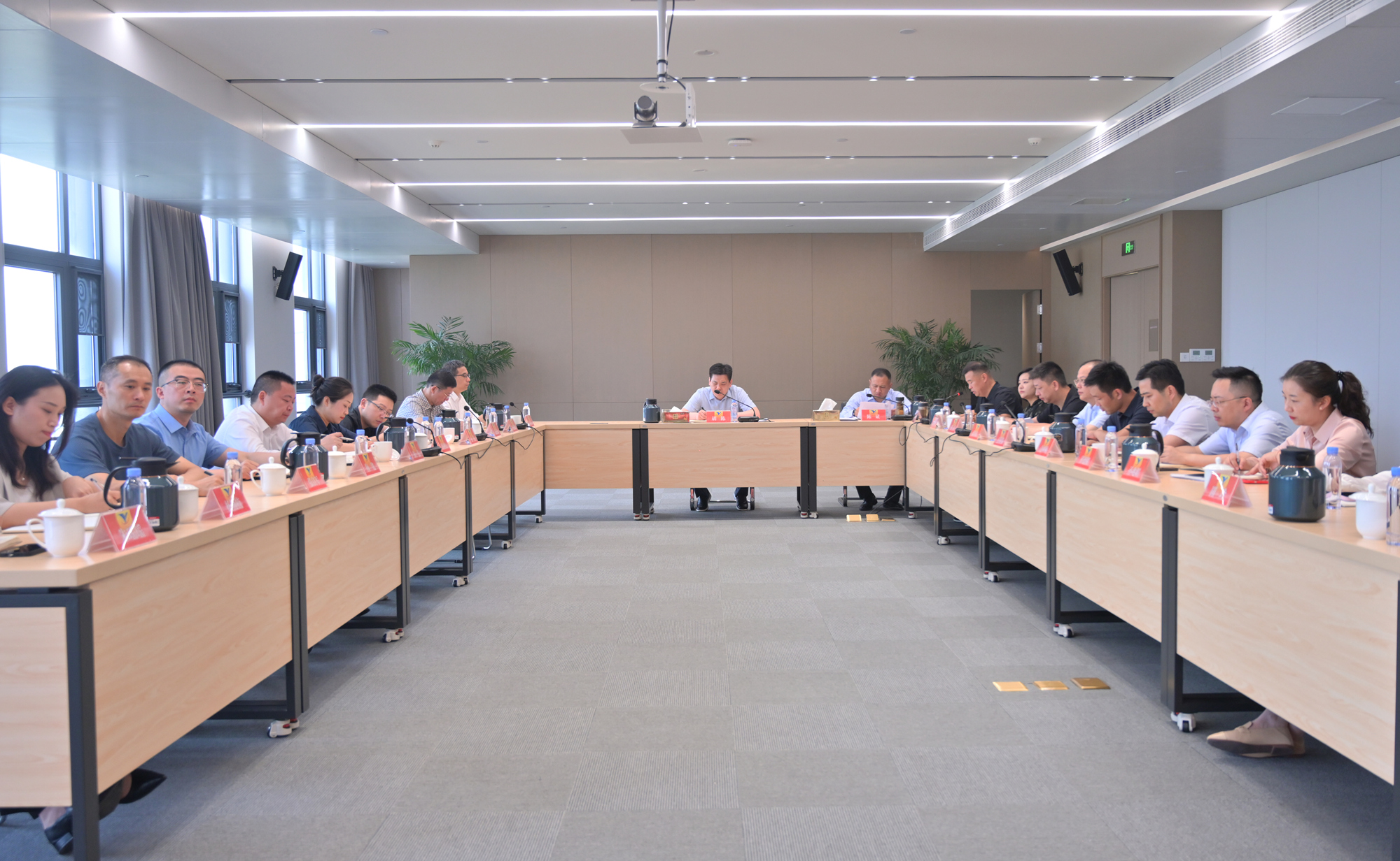 平臺(tái)召開2024半年度營銷專題會(huì)議